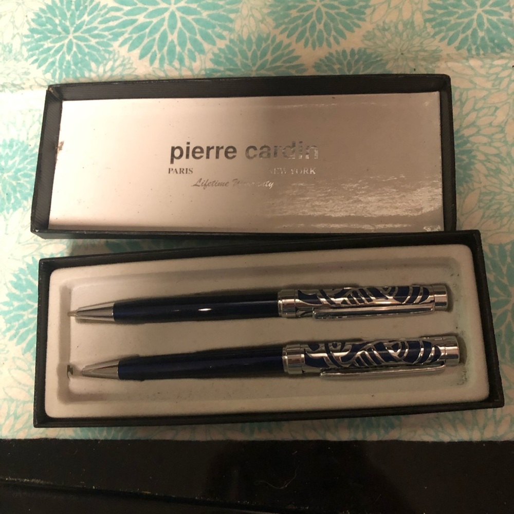 Pierre Cardin Vintage Filigree Pen and Pencil Set- 521 $50 or $45 w/offer